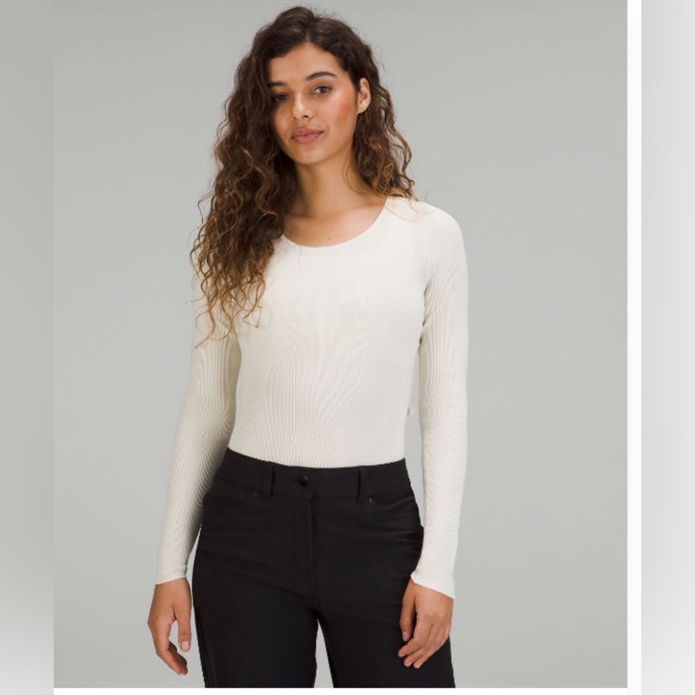 Lululemon Tight-Fit Long-Sleeve Knit Bodysuit size Small color Bone
